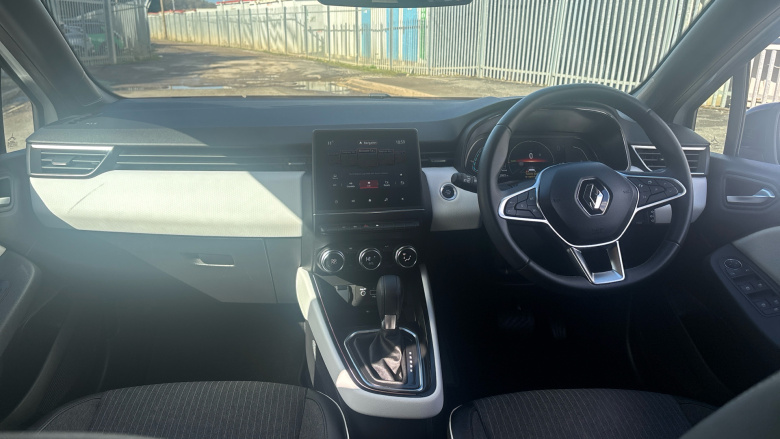 Renault Clio 1.6 E-TECH full hybrid 145 Techno 5dr Auto Hybrid Hatchback